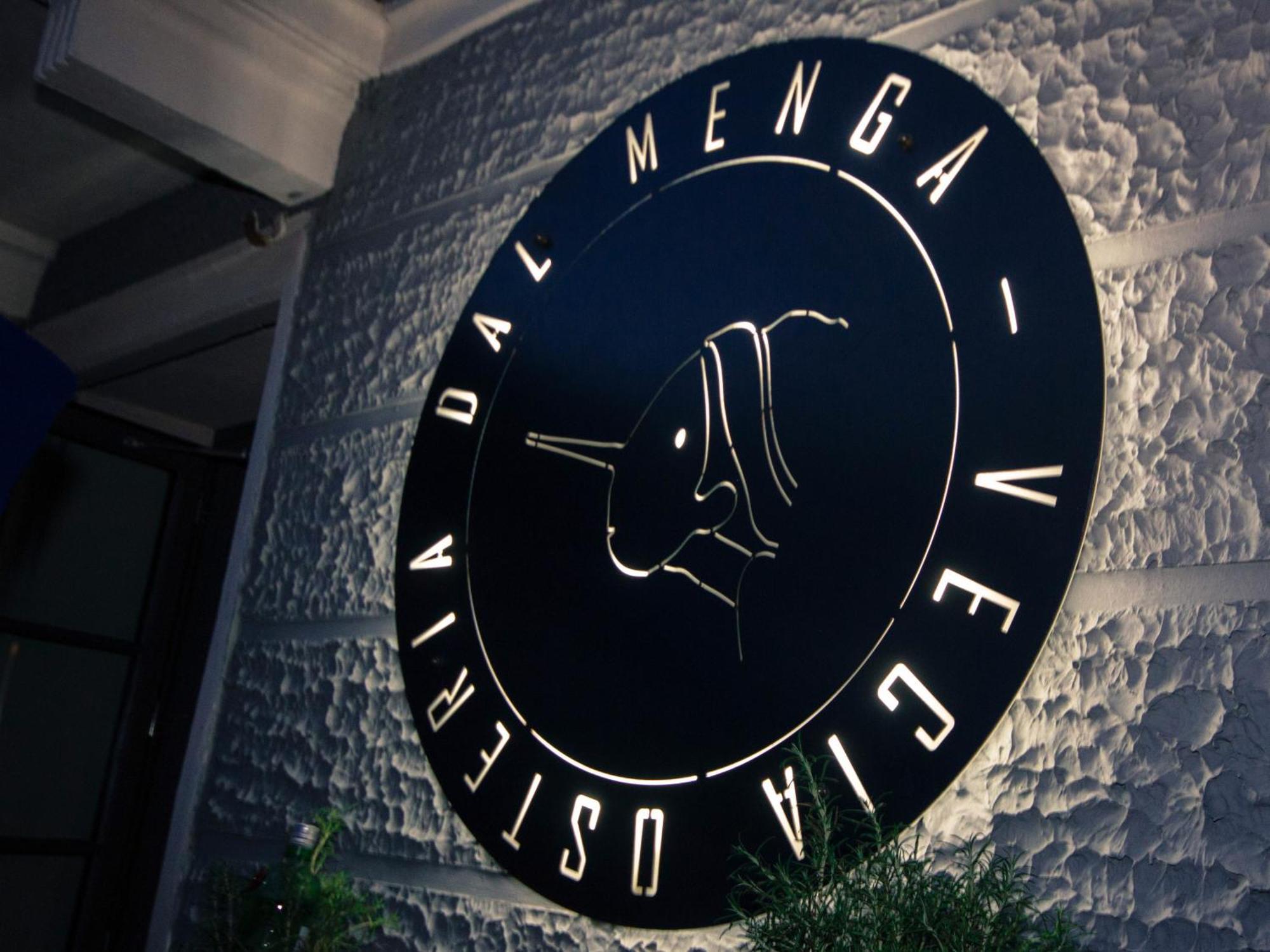 Hotel Dal Menga Torrebelvicino Exterior photo